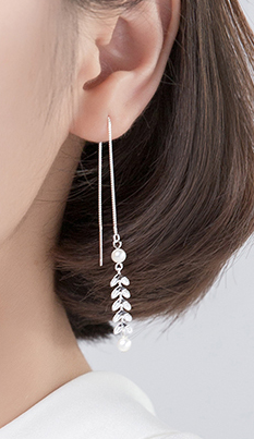 Pearl leaf tassel earrings