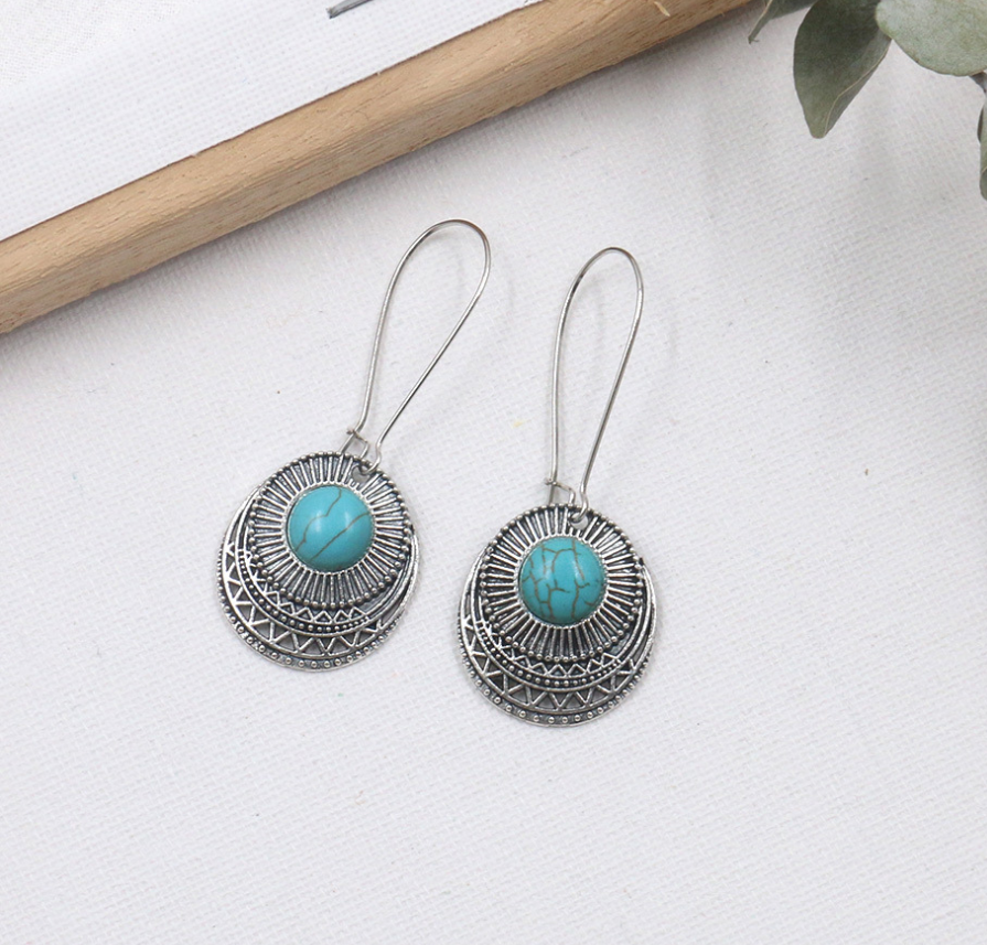 Green turquoise alloy earrings