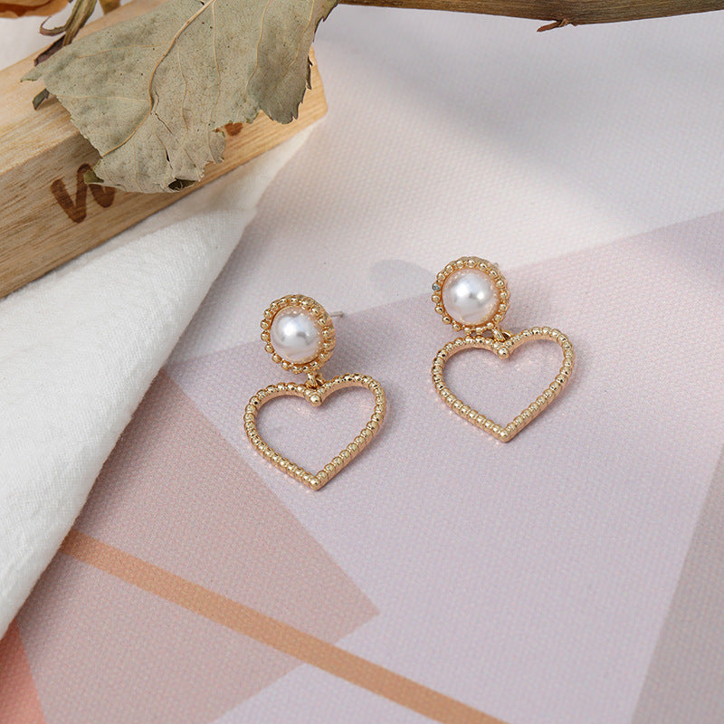 Simple Fashion Cute Girly Heart Shape Earrings