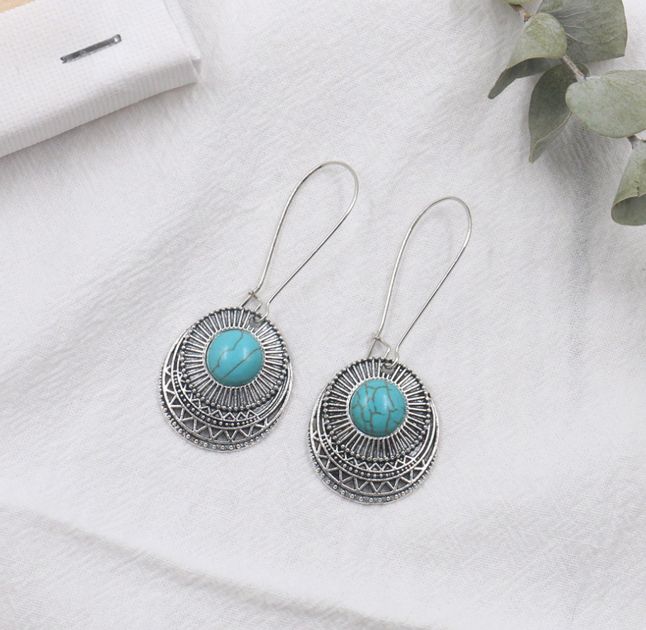 Green turquoise alloy earrings