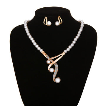 Two-piece jewelry pearl necklace earrings