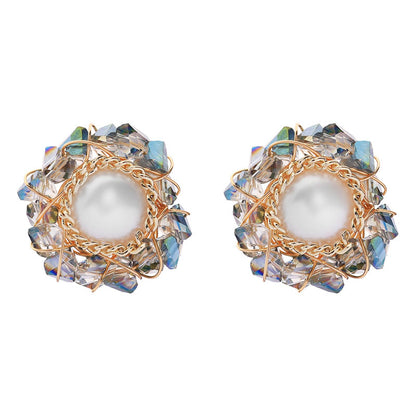 Female Pearl Stud Earrings