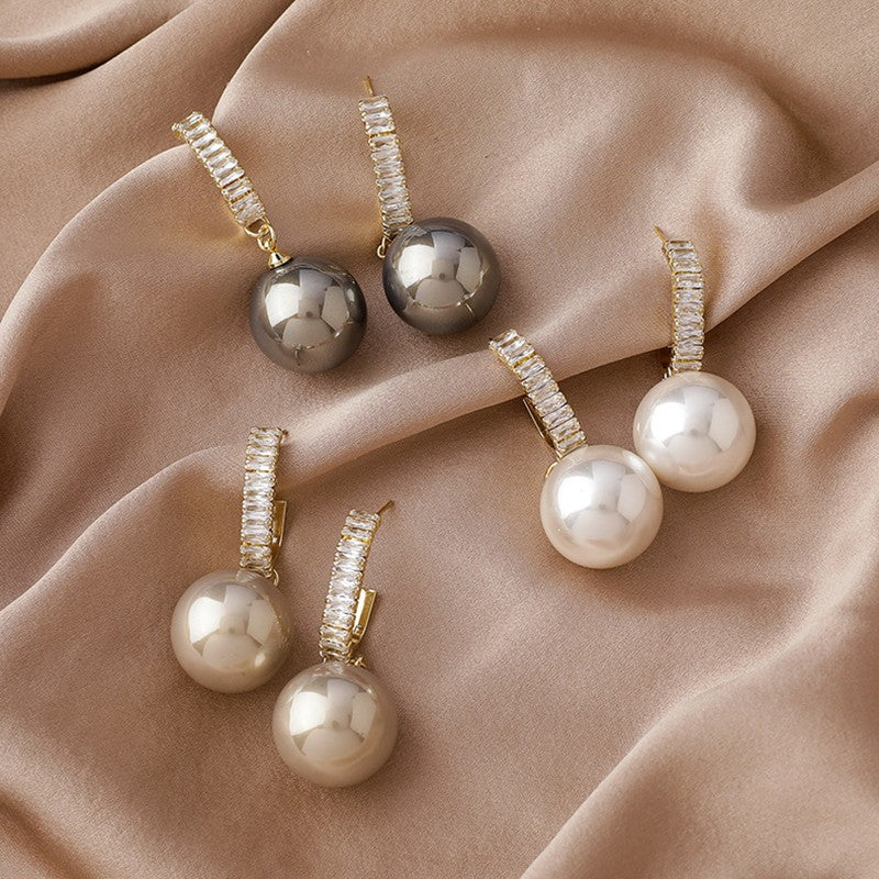 Vintage Metal Earrings Pearl Earrings Hong Kong Style Earrings