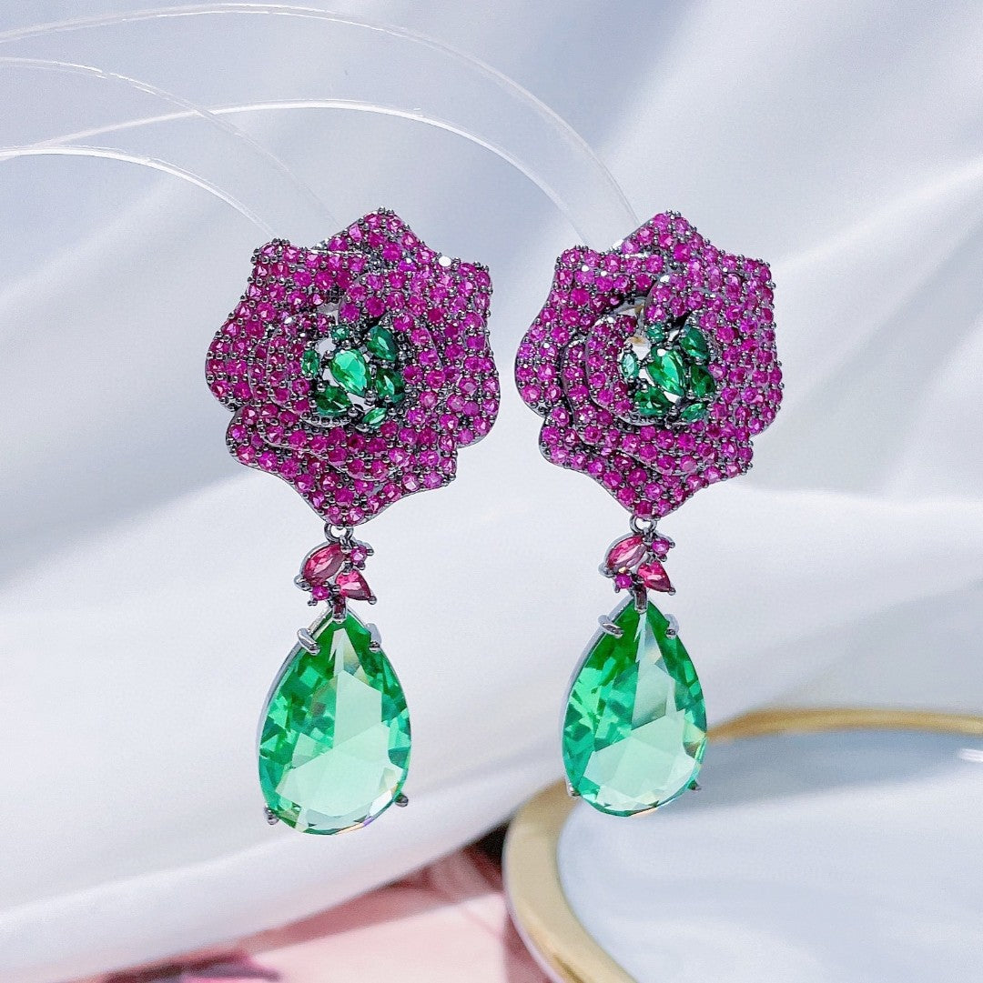 Three-dimensional Flower Earrings With Micro-inlaid Zircon