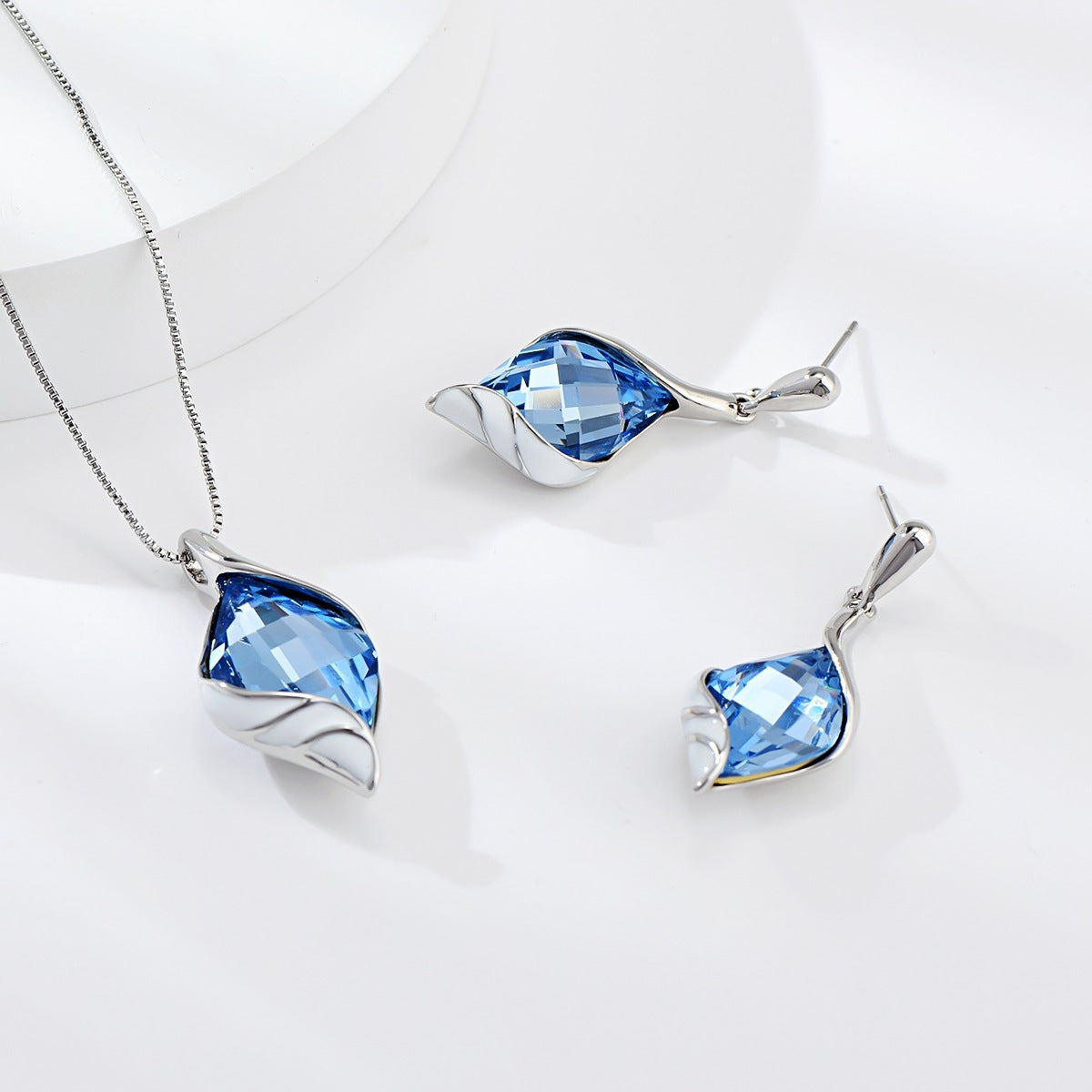 Fashion Alloy Artificial Crystal Earrings Necklace Set